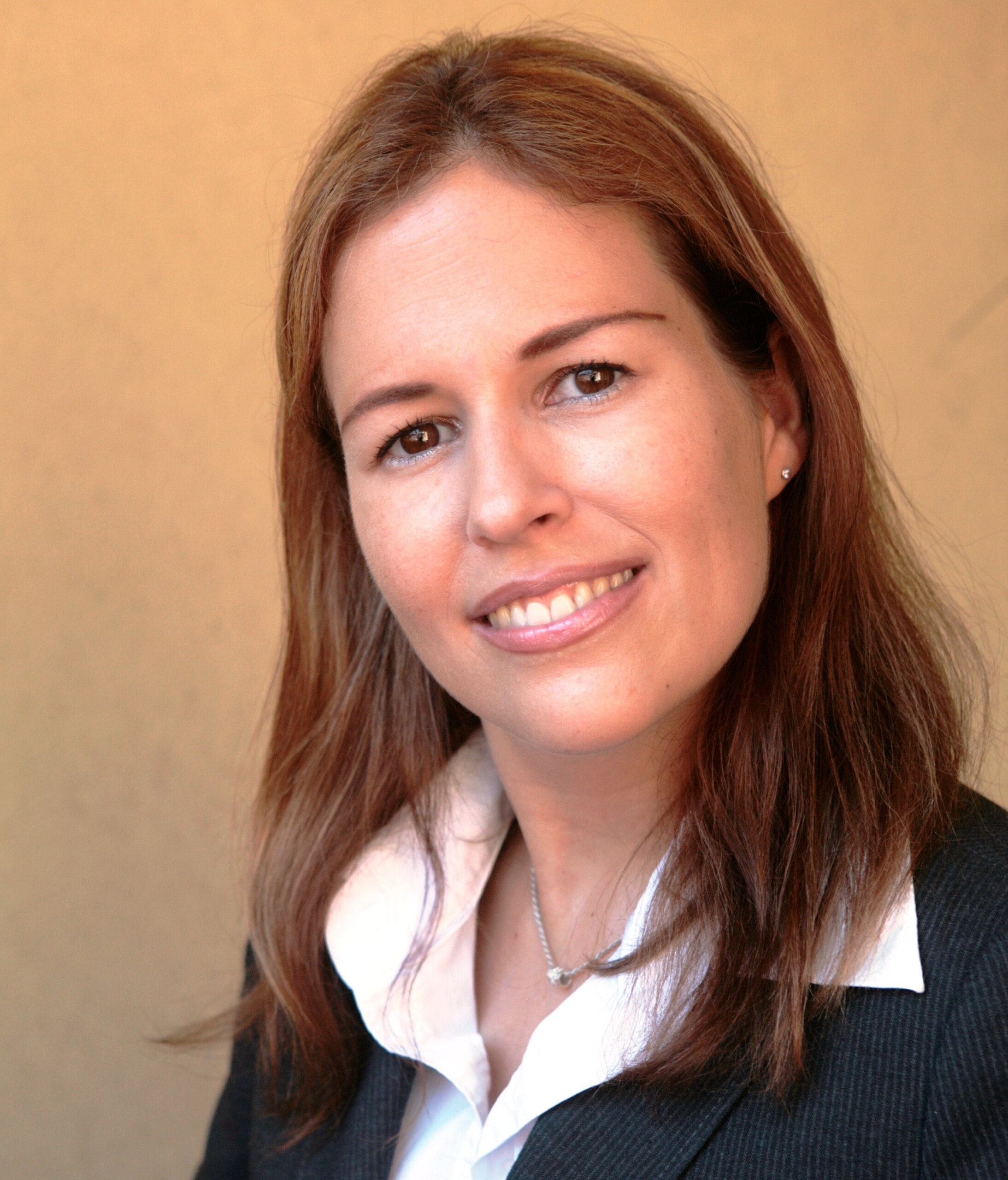 Dr. Margit KANKA